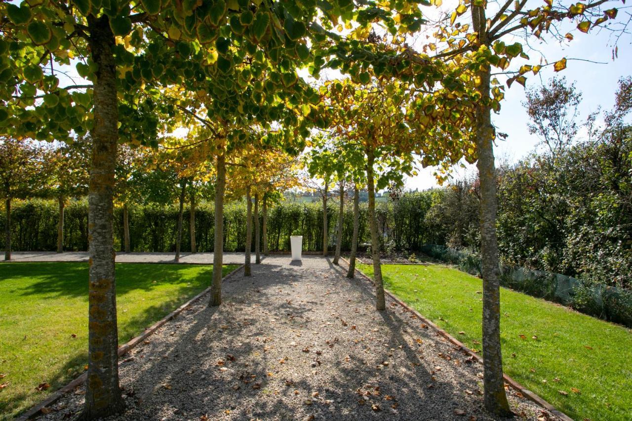 Fontelunga Hotel & Villas Pozzo  Buitenkant foto