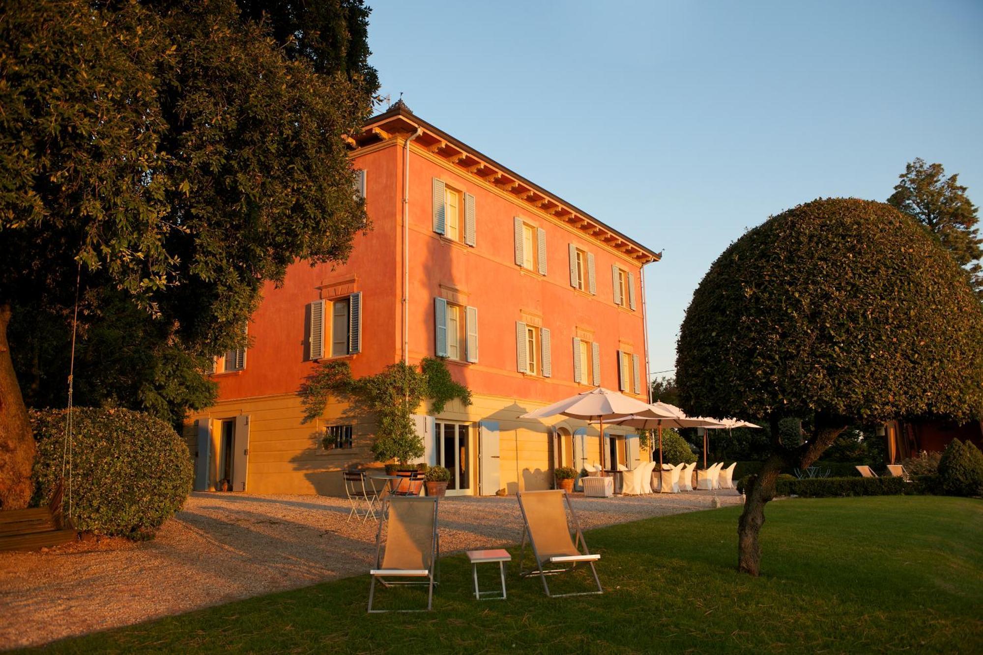 Fontelunga Hotel & Villas Pozzo  Buitenkant foto