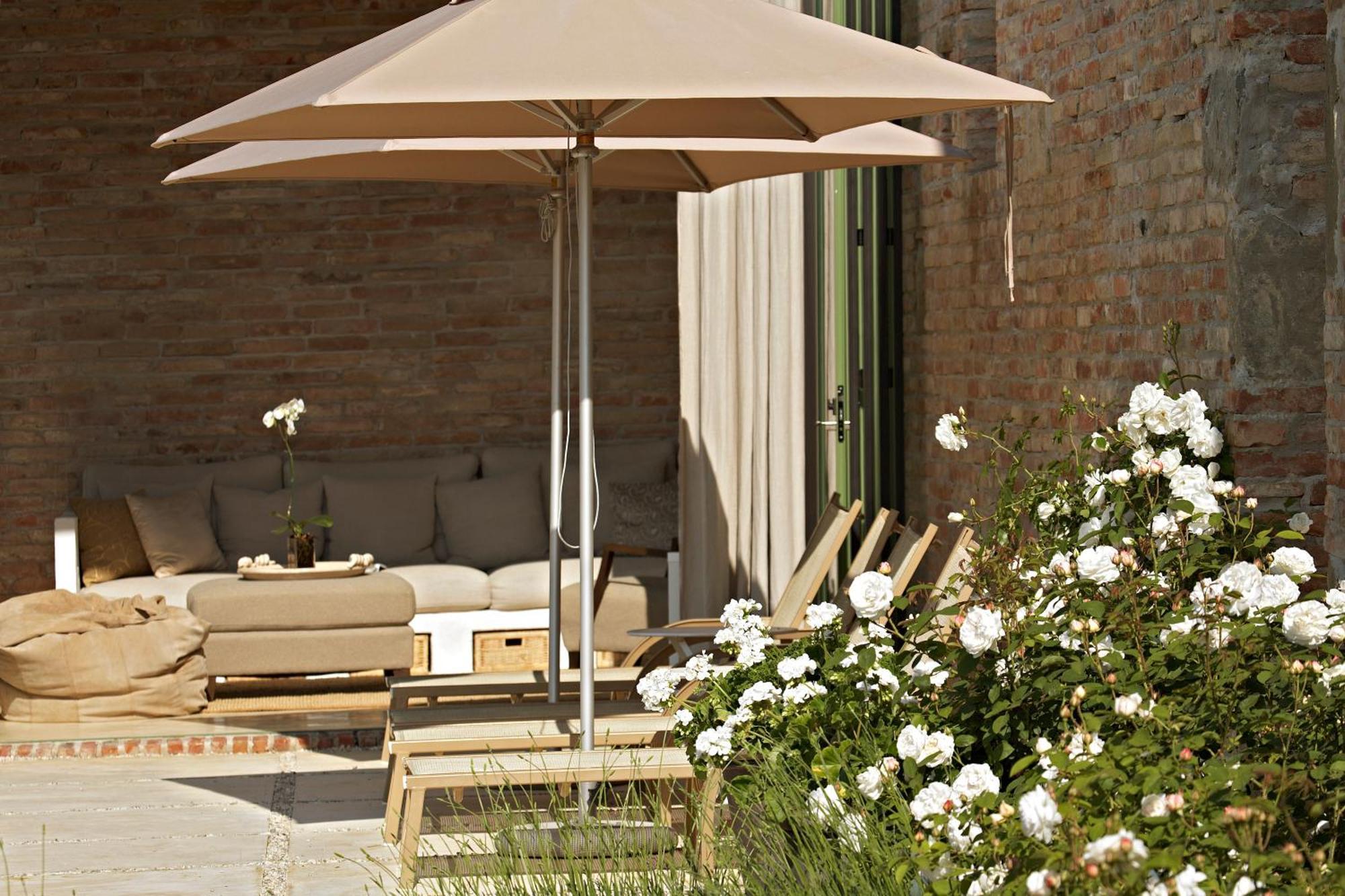 Fontelunga Hotel & Villas Pozzo  Buitenkant foto