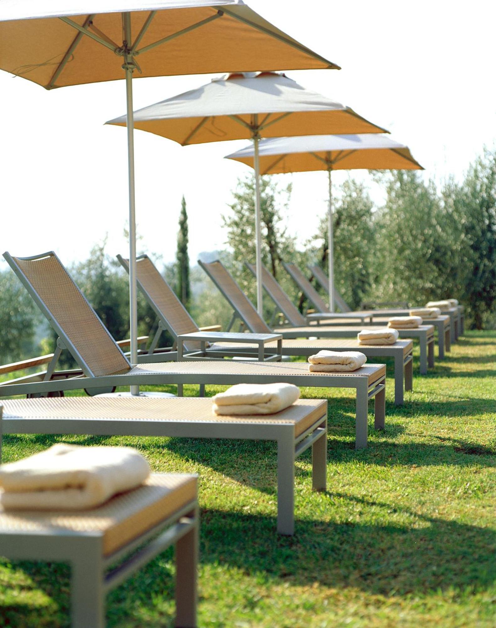 Fontelunga Hotel & Villas Pozzo  Buitenkant foto