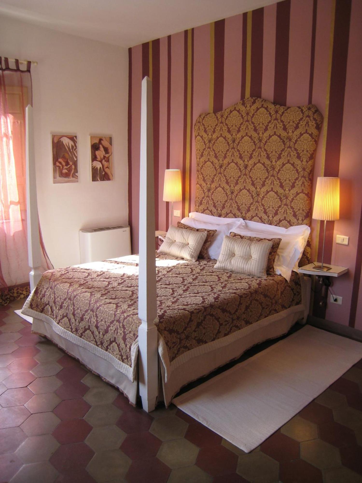 Fontelunga Hotel & Villas Pozzo  Buitenkant foto